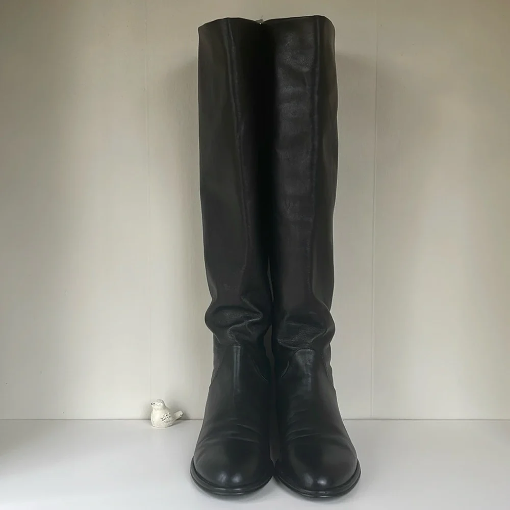 STUART WEITZMAN Slouchy Napa Leather Boots Size 7